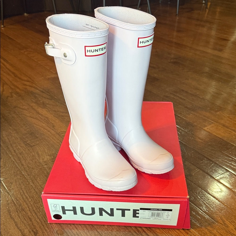 Hunter Classic White Boots